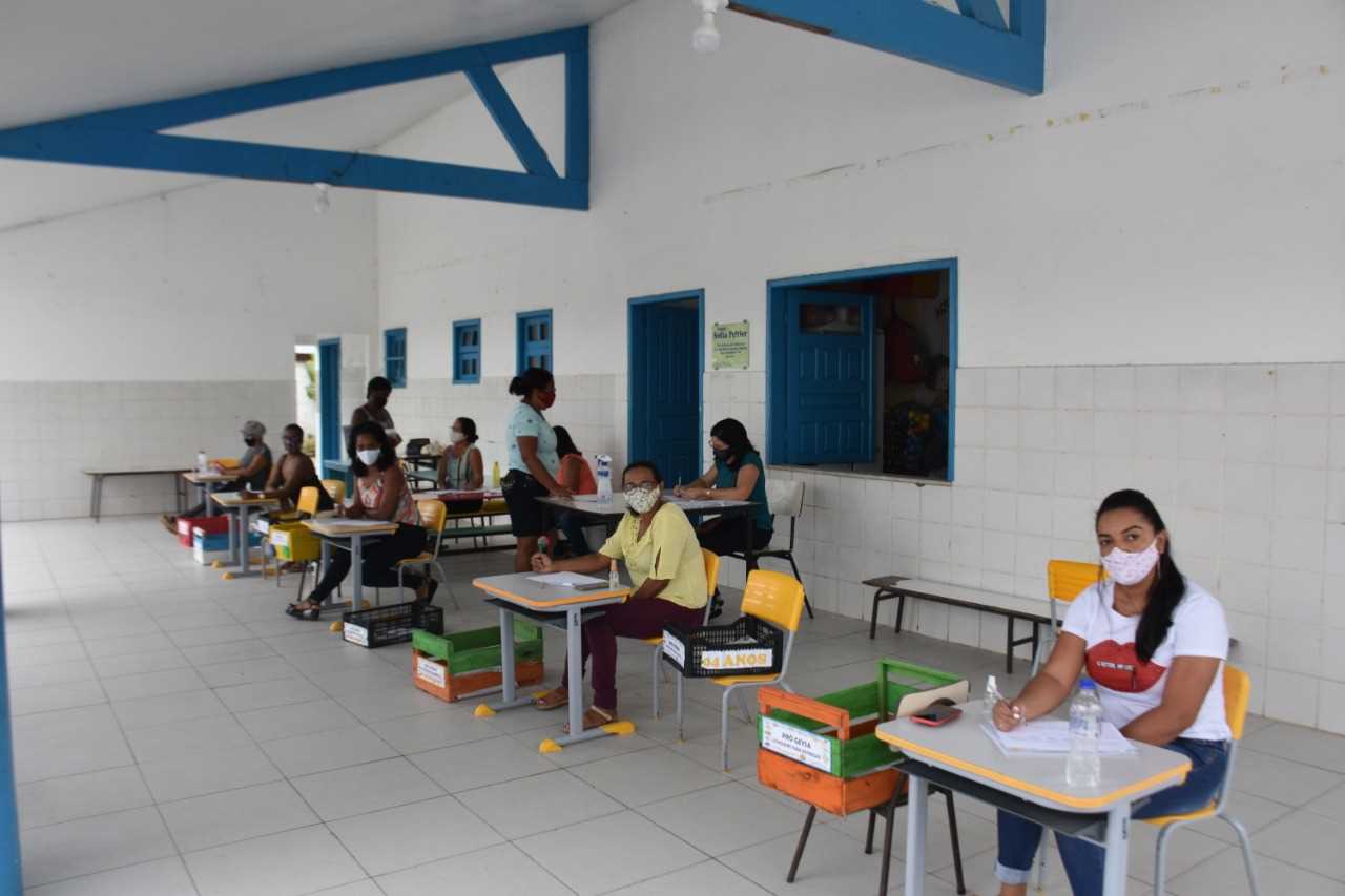 Camacã: Prefeitura iniciou a distribuição dos kits de Alimentação Escolar para alunos da rede Municipal de ensino